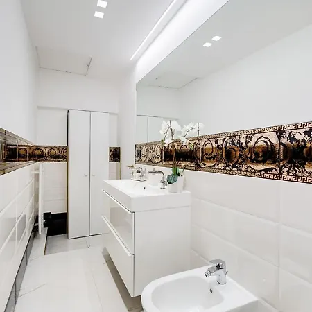 Glamour - Spanish Steps Rom
