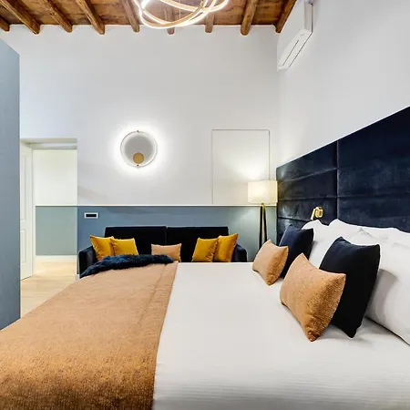 Glamour - Spanish Steps Apartment Rom