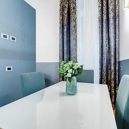 דירה Glamour - Spanish Steps