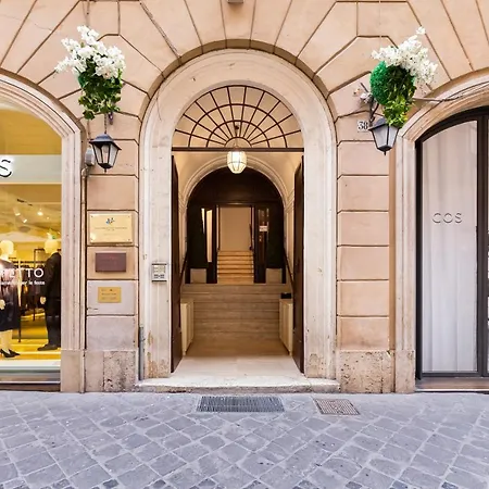 Glamour - Spanish Steps * רומא