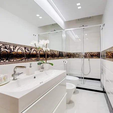 Glamour - Spanish Steps דירה *