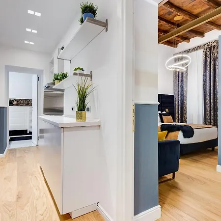 Glamour - Spanish Steps *