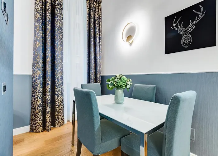 Glamour - Spanish Steps Daire Roma