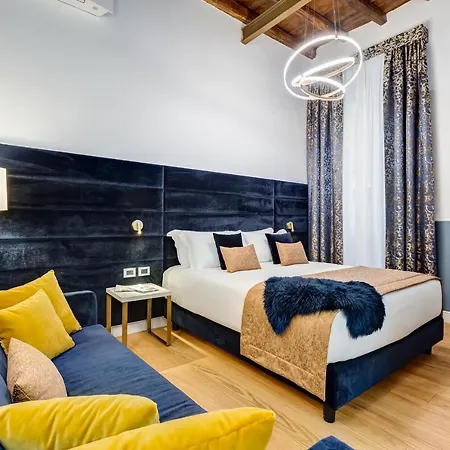 Glamour - Spanish Steps Rome