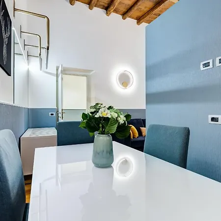 Glamour - Spanish Steps *
